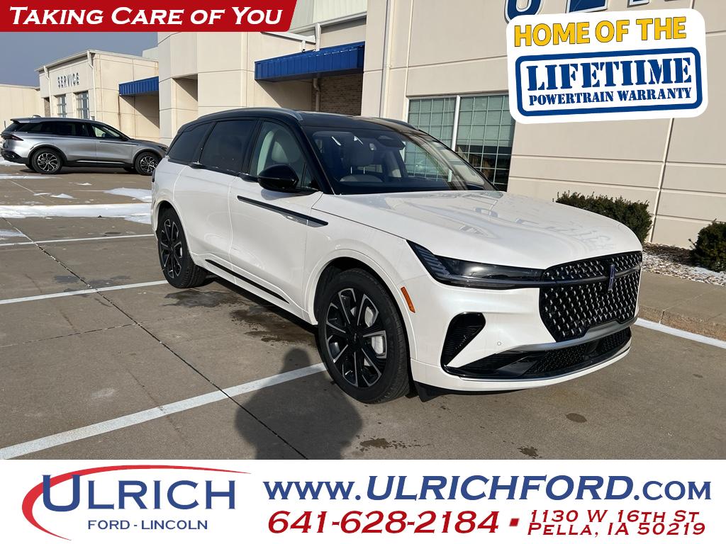 2026 Lincoln Nautilus Reserve's photo