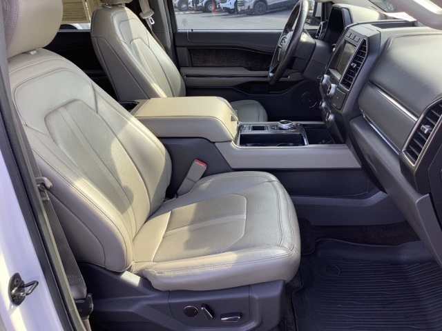 2018 Ford Expedition Limited photo 12