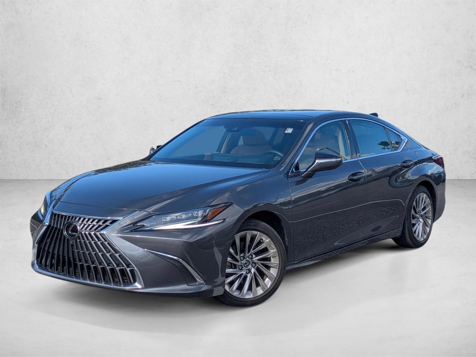 2022 Lexus ES 350 Ultra Luxury's photo