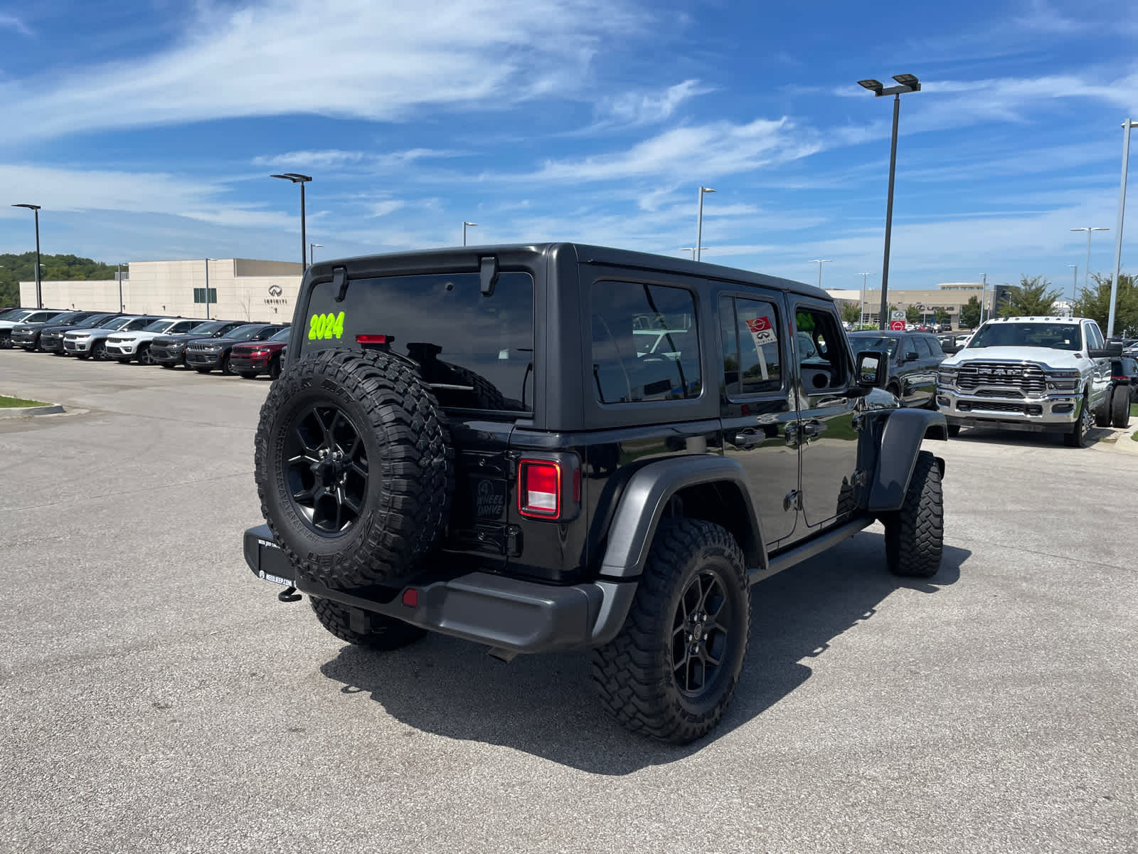 2024 Jeep Wrangler Willys photo 9