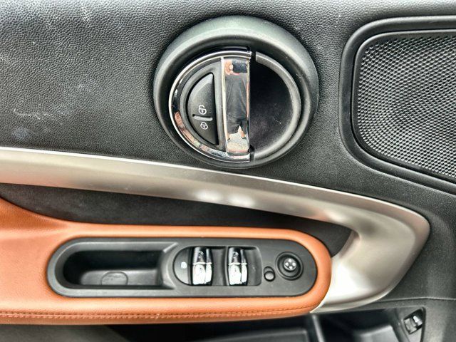 2023 Mini Cooper Signature photo 9