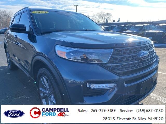 2023 Ford Explorer XLT's photo