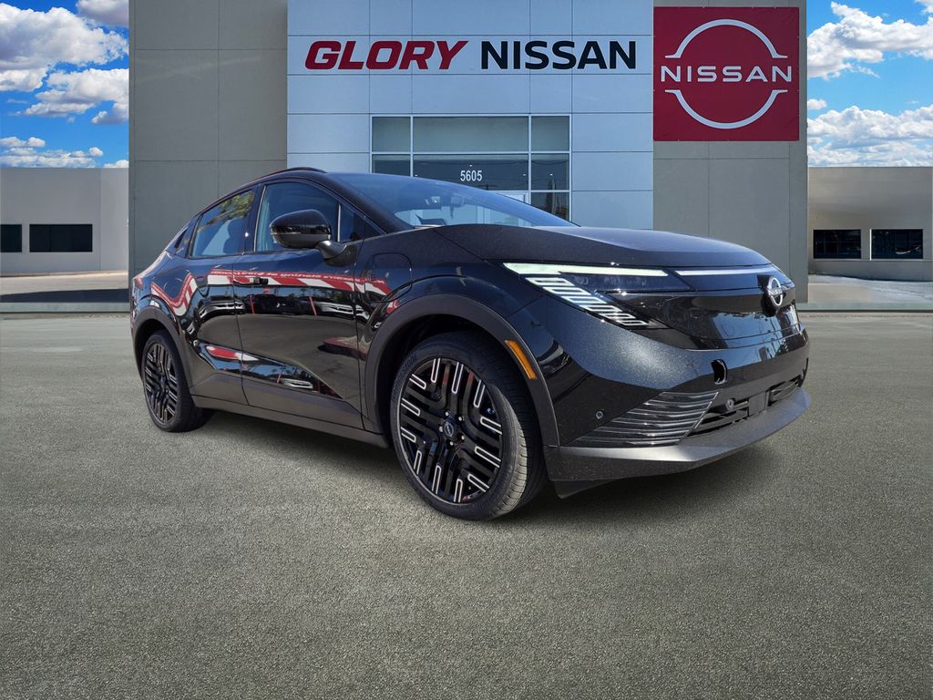 2026 Nissan LEAF Platinum+'s photo