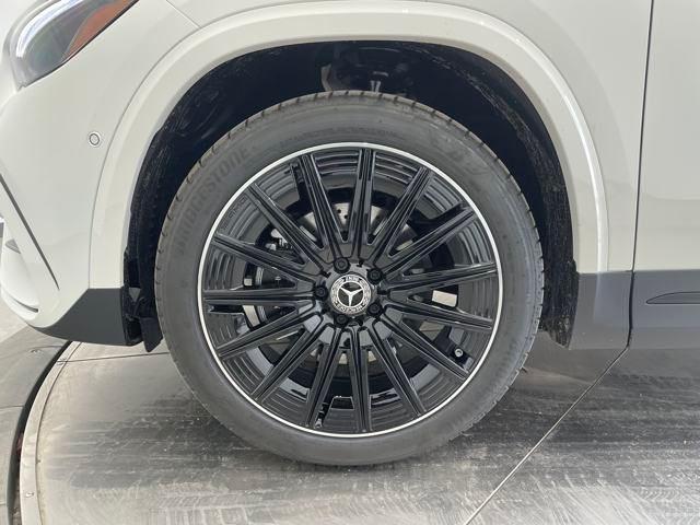 2025 Mercedes Benz GLA 250 photo 9
