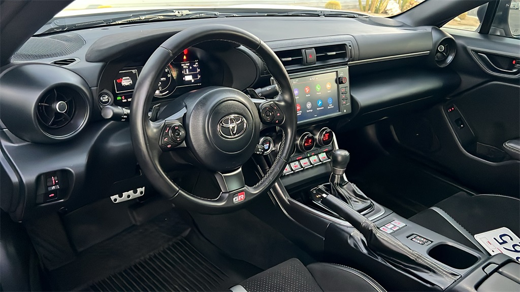 2022 Toyota GR86 Premium photo 3