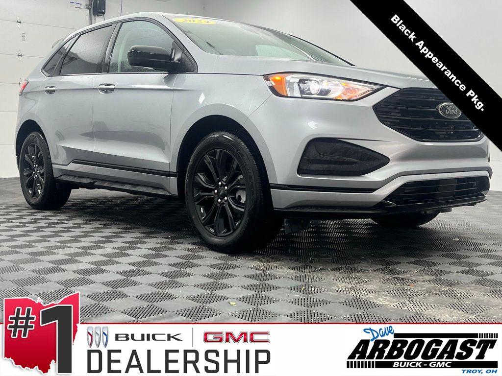 2024 Ford Edge SE's photo