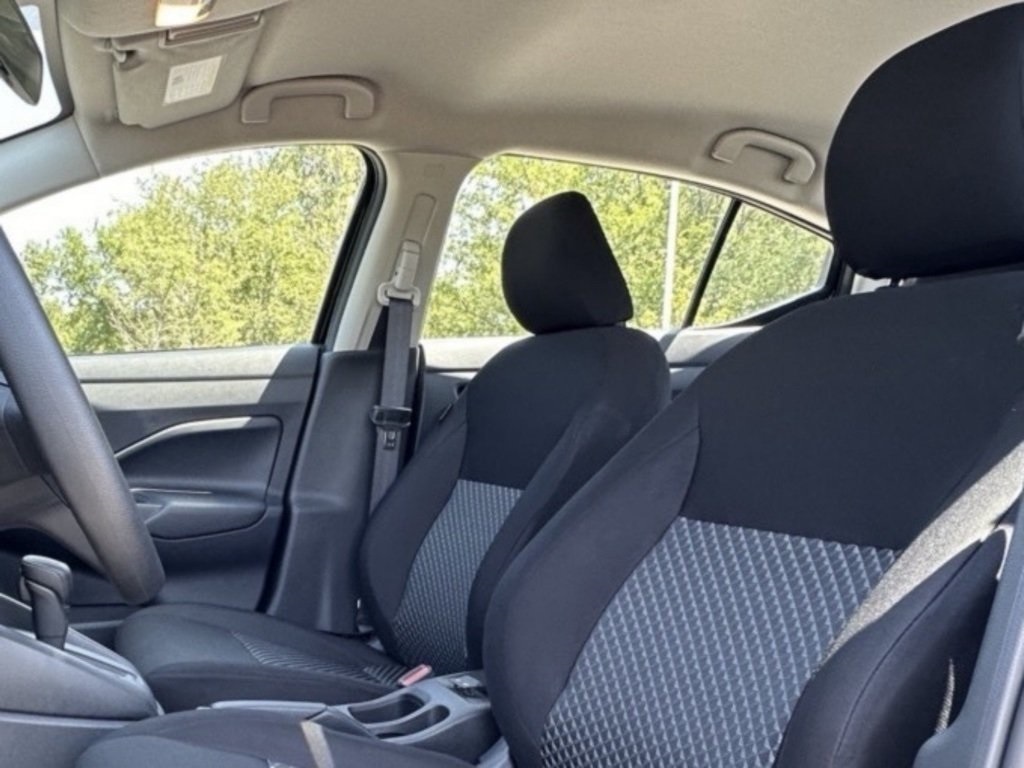 2025 Nissan Versa S photo 21