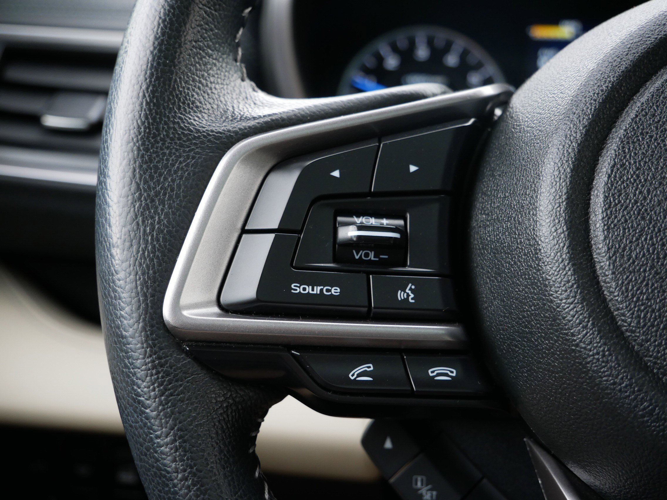 2022 Subaru Ascent Limited photo 28
