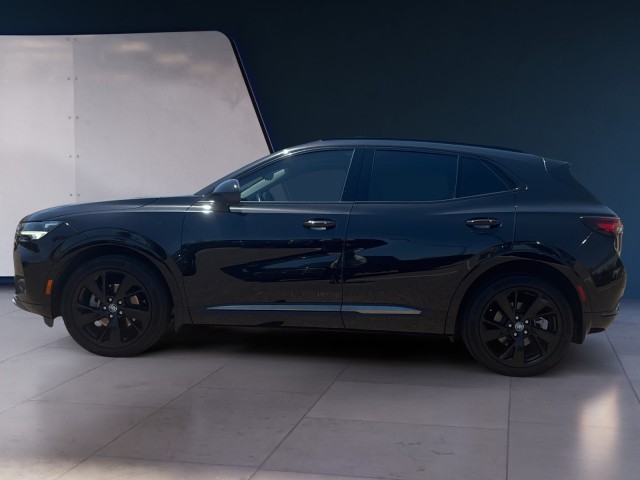 2022 Buick Envision Essence photo 2