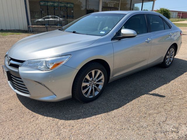 Used 2017 Toyota Camry XLE with VIN 4T1BF1FK0HU741433 for sale in Mount Pleasant, TX