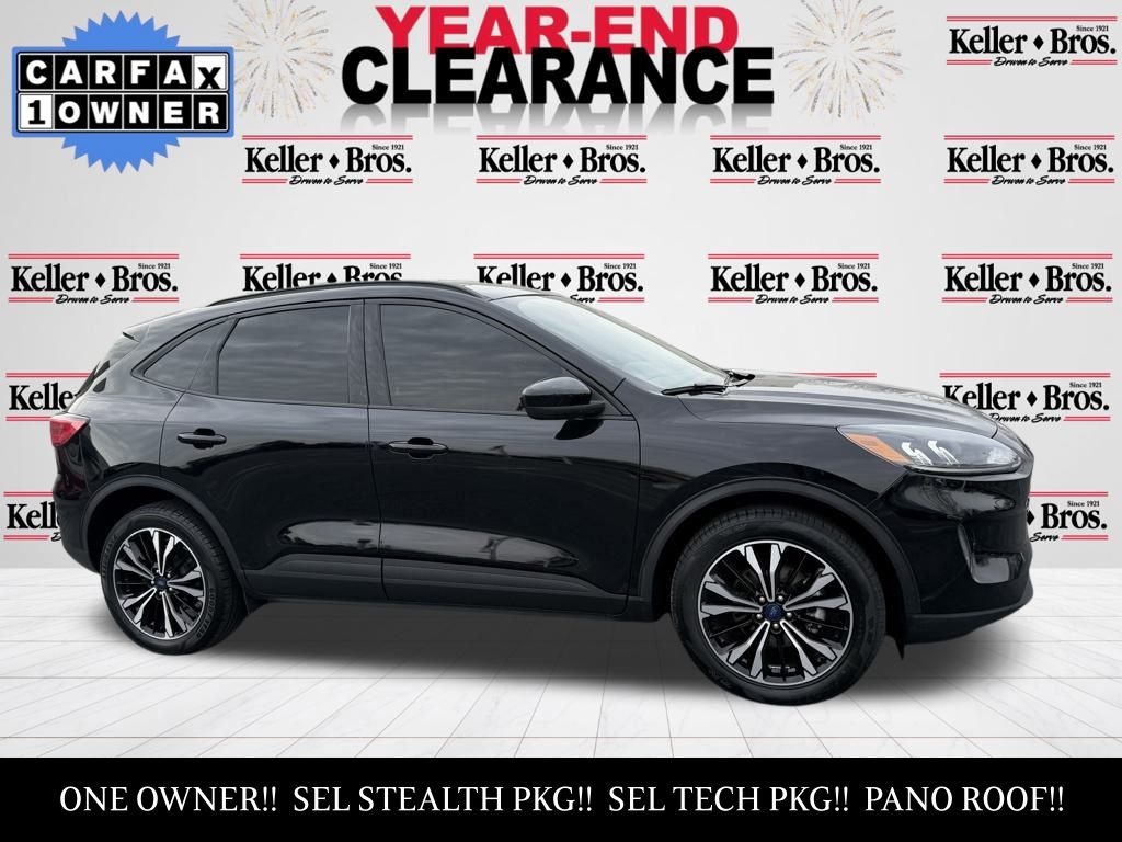2022 Ford Escape SEL's photo