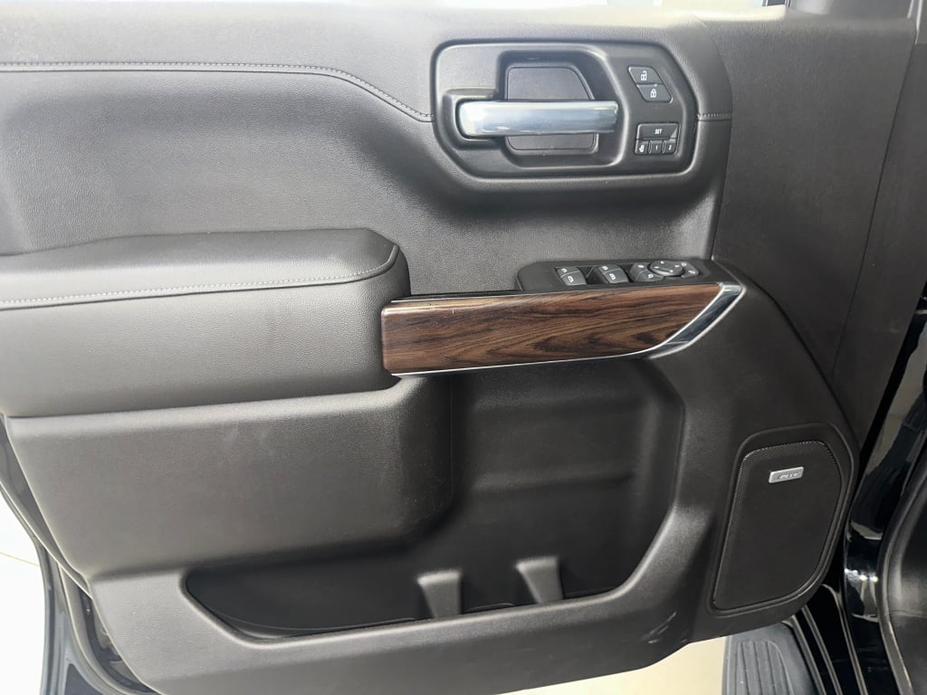 2019 Gmc Sierra 1500 SLT photo 4