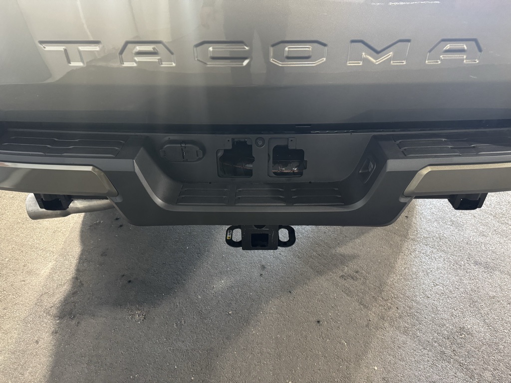2025 Toyota Tacoma photo 16