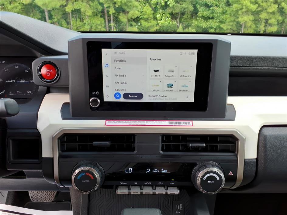 2024 Toyota Tacoma TRD photo 14