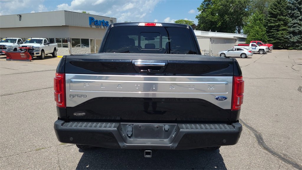 2017 Ford F-150 Platinum photo 3