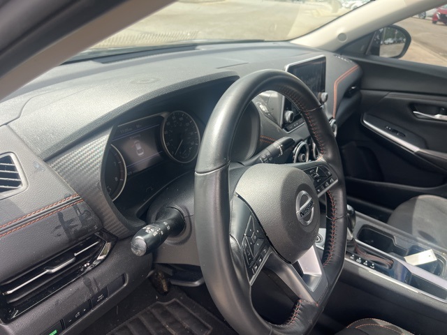2023 Nissan Sentra SR photo 9