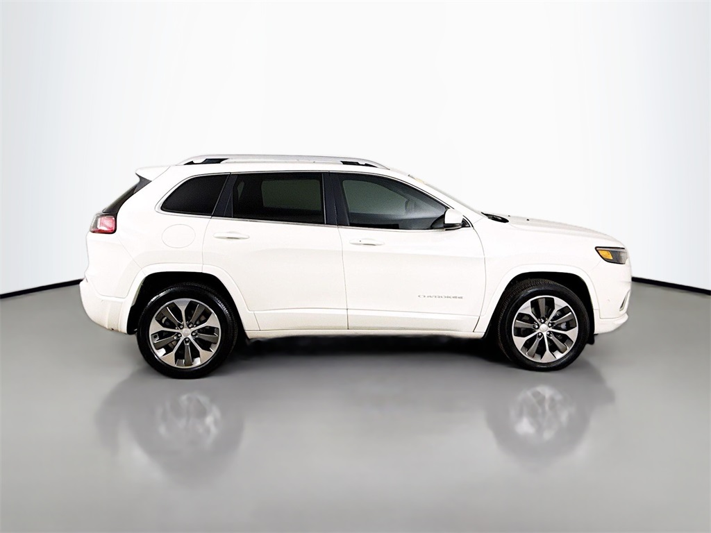 2019 Jeep Cherokee Overland photo 8