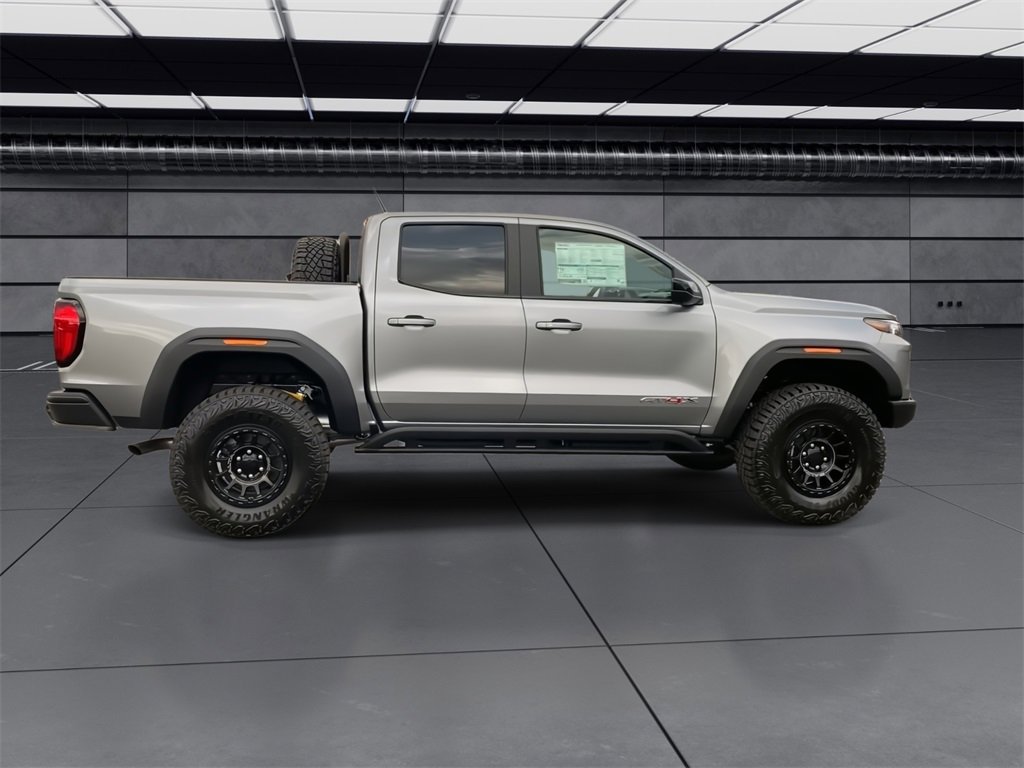2024 Gmc Canyon AT4X photo 9