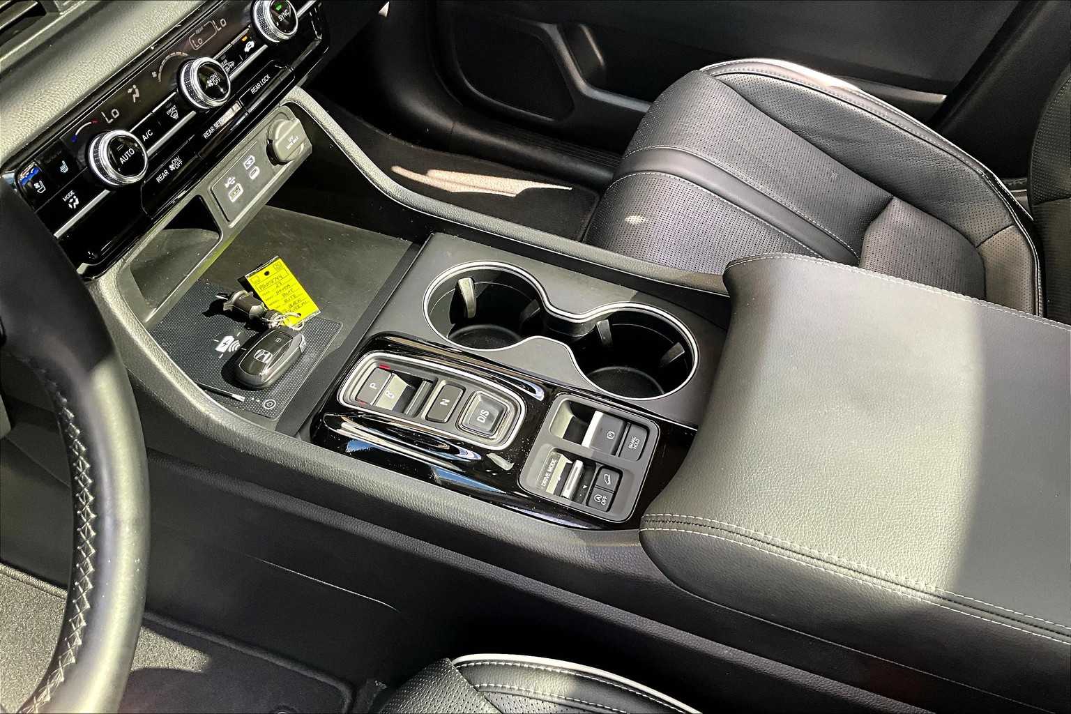 2023 Honda Pilot Elite photo 13