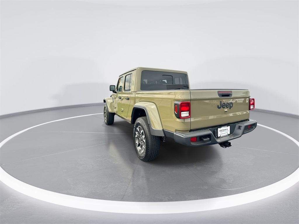 2025 Jeep Gladiator Sport S photo 4