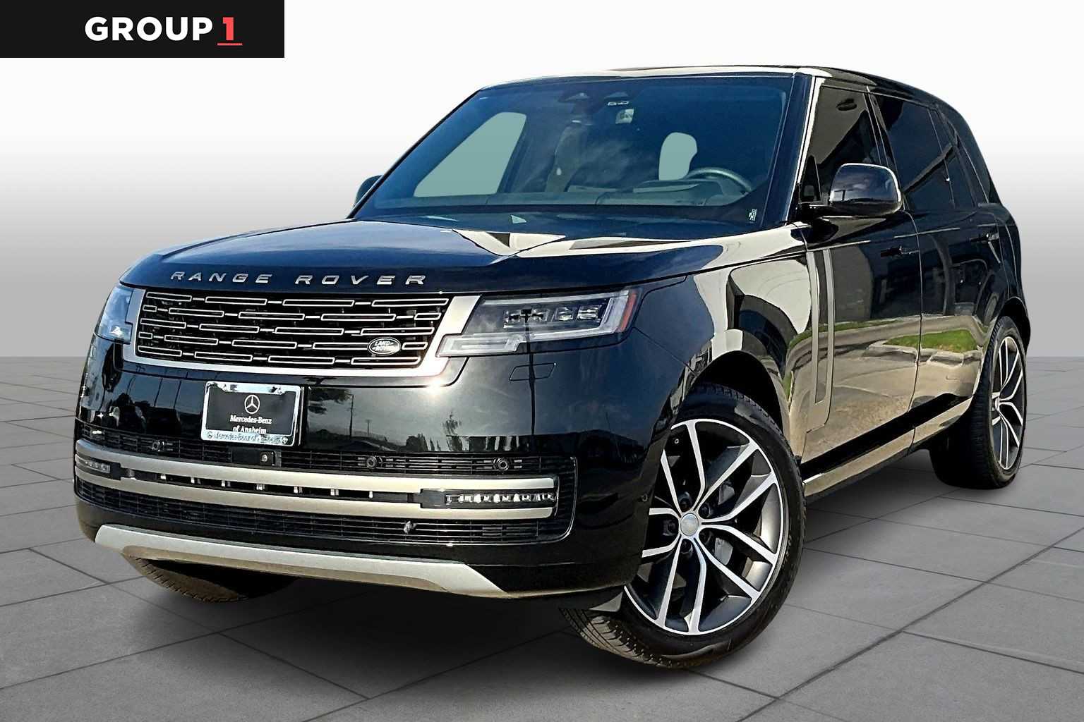 2024 Land Rover Range Rover SE's photo