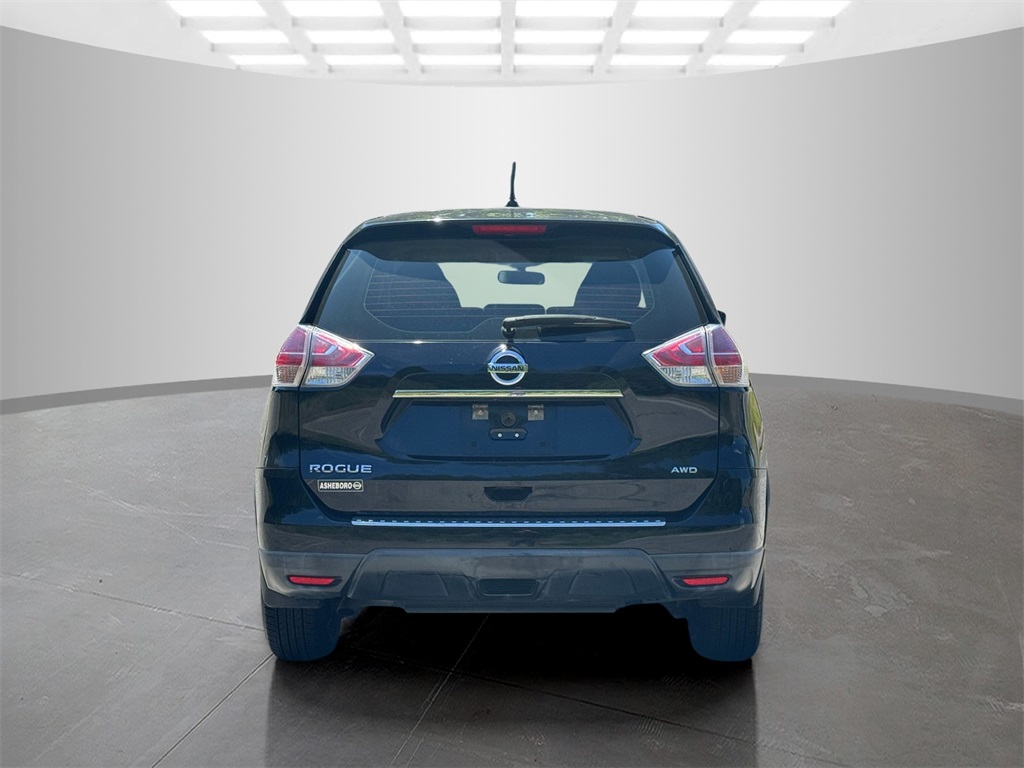 2015 Nissan Rogue S photo 4