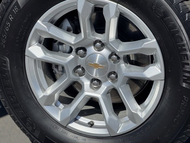 2025 Chevrolet Silverado 1500 LT photo 7