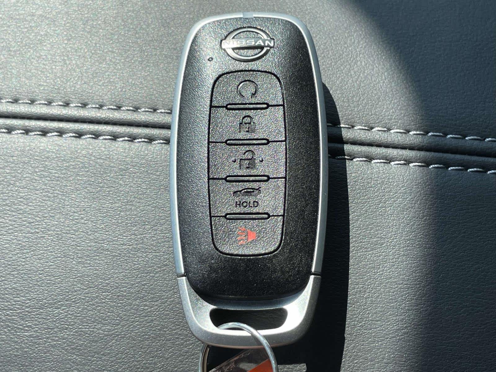 2025 Nissan Sentra SV photo 28