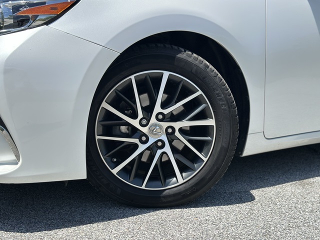 Used 2016 Lexus ES 350 with VIN 58ABK1GG1GU035391 for sale in Crown Point, IN