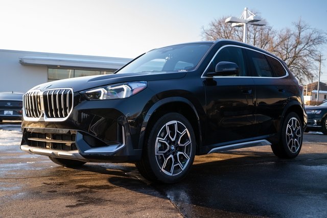 2026 BMW X1 28i's photo