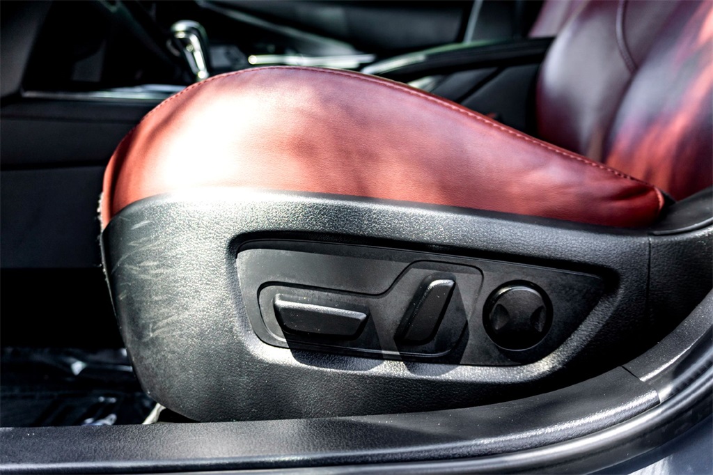 2024 Mazda CX-30 2.5 S Carbon photo 12