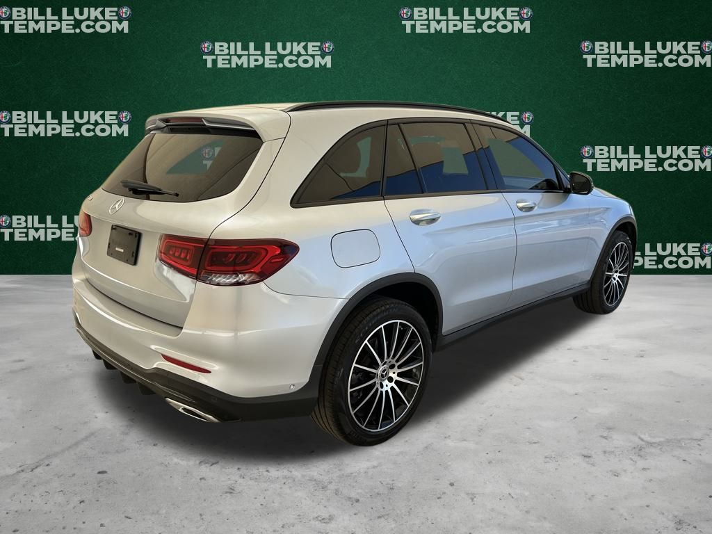 2022 Mercedes Benz GLC 300 AMG photo 3