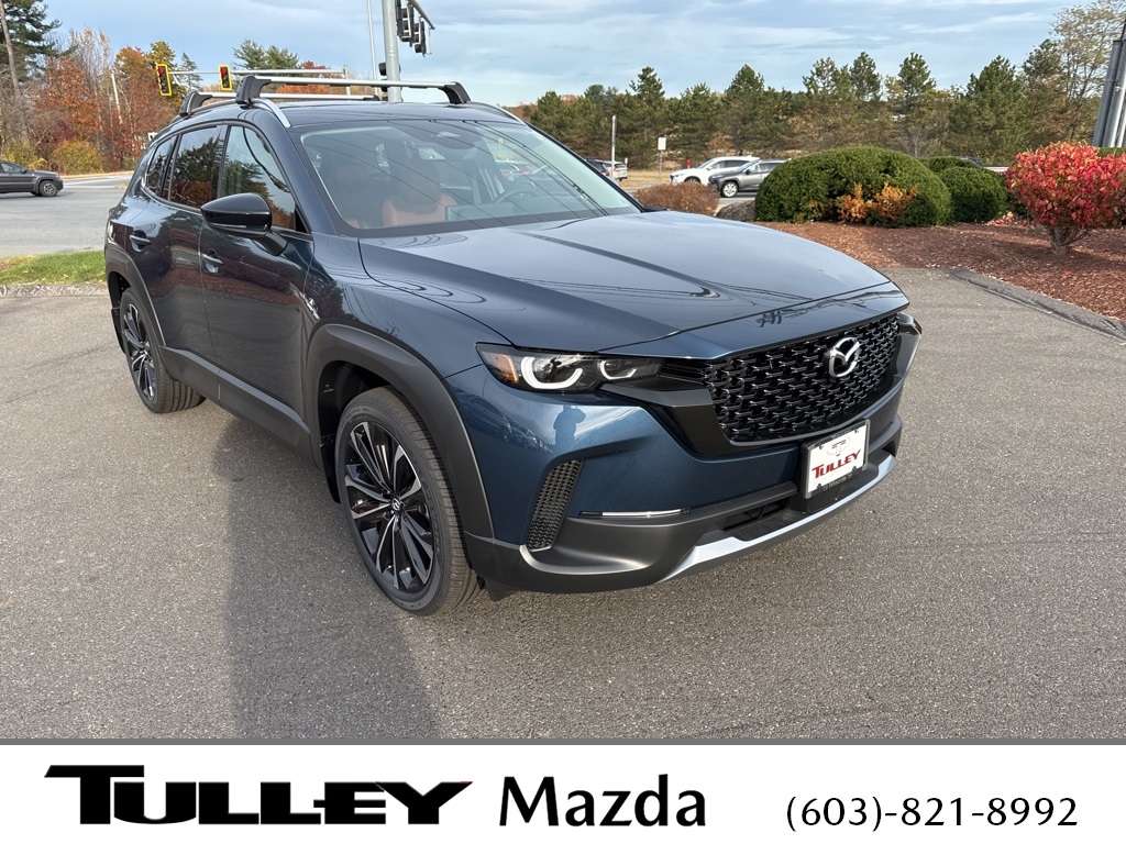2025 Mazda CX-50 Premium's photo