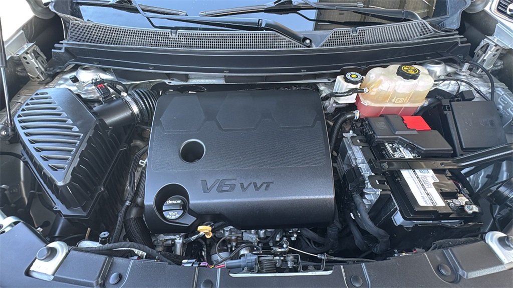 2018 Chevrolet Traverse LS photo 25