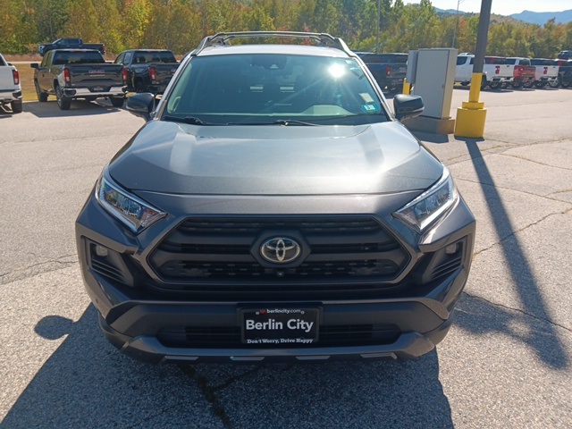 2020 Toyota RAV4 TRD photo 2