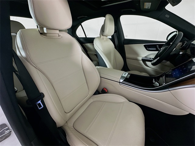 2024 Mercedes Benz C 300 photo 25