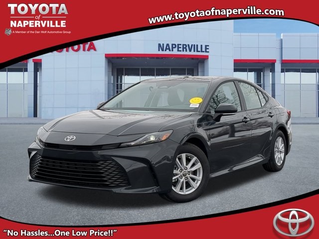 2026 Toyota Camry LE's photo