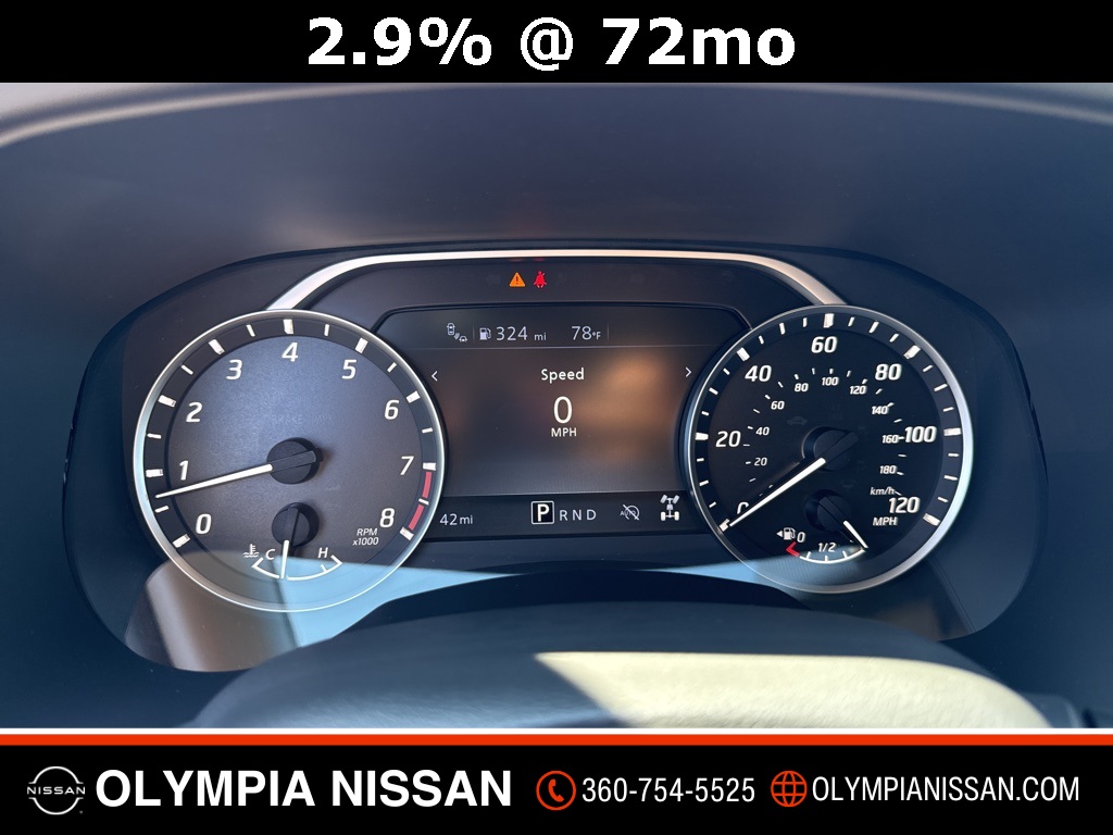 2025 Nissan Frontier SV photo 14