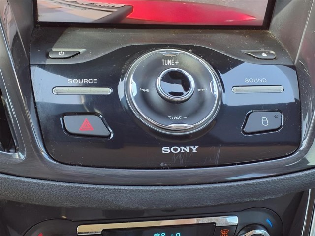 2014 Ford C-Max Hybrid SEL photo 18