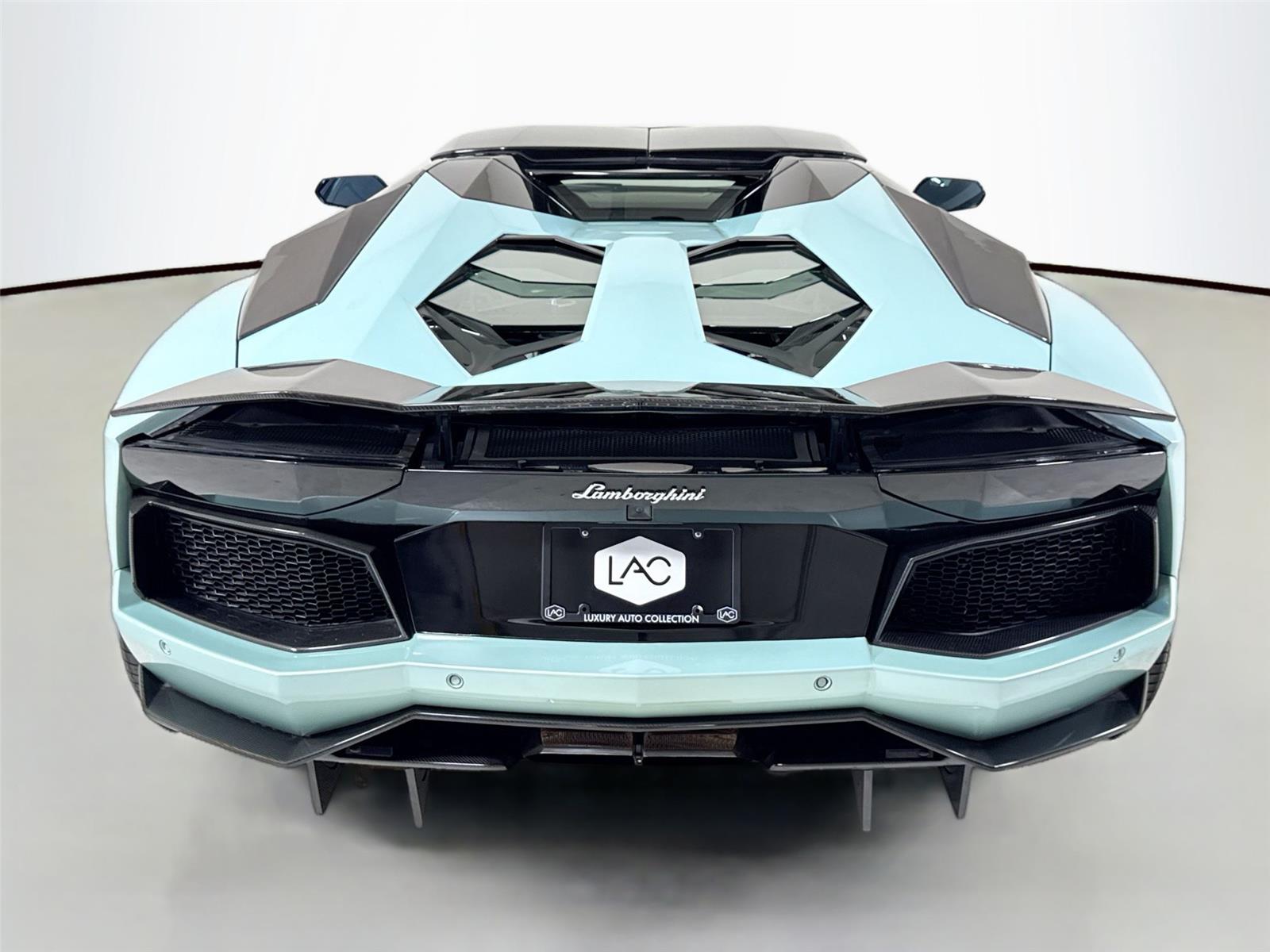2015 Lamborghini Aventador LP 700-4 Roadster photo 42