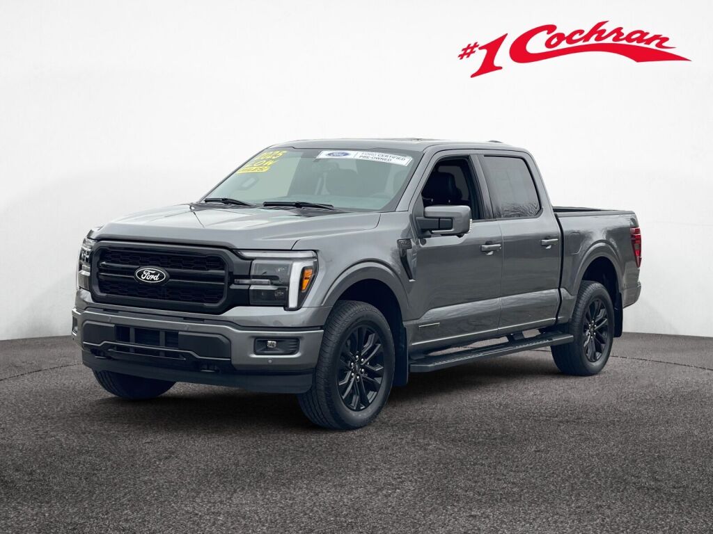 2025 Ford F-150 Lariat photo 3