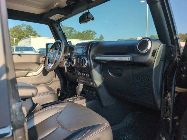 2017 Jeep Wrangler Rubicon Hard Rock photo 22