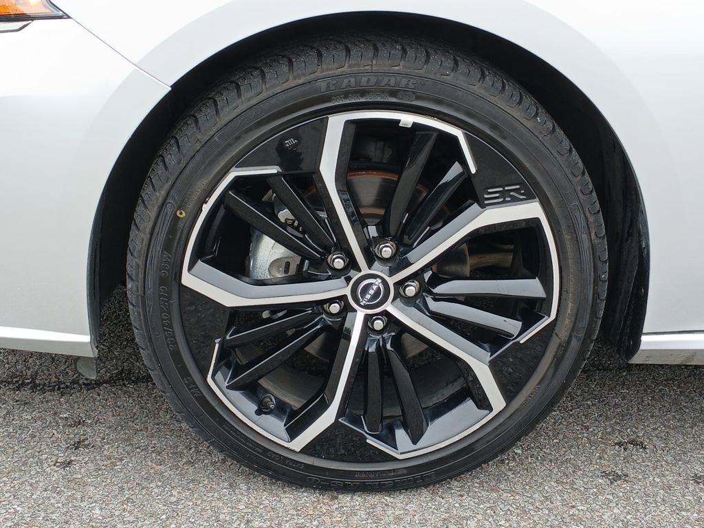 2024 Nissan Altima 2.5 SR photo 29