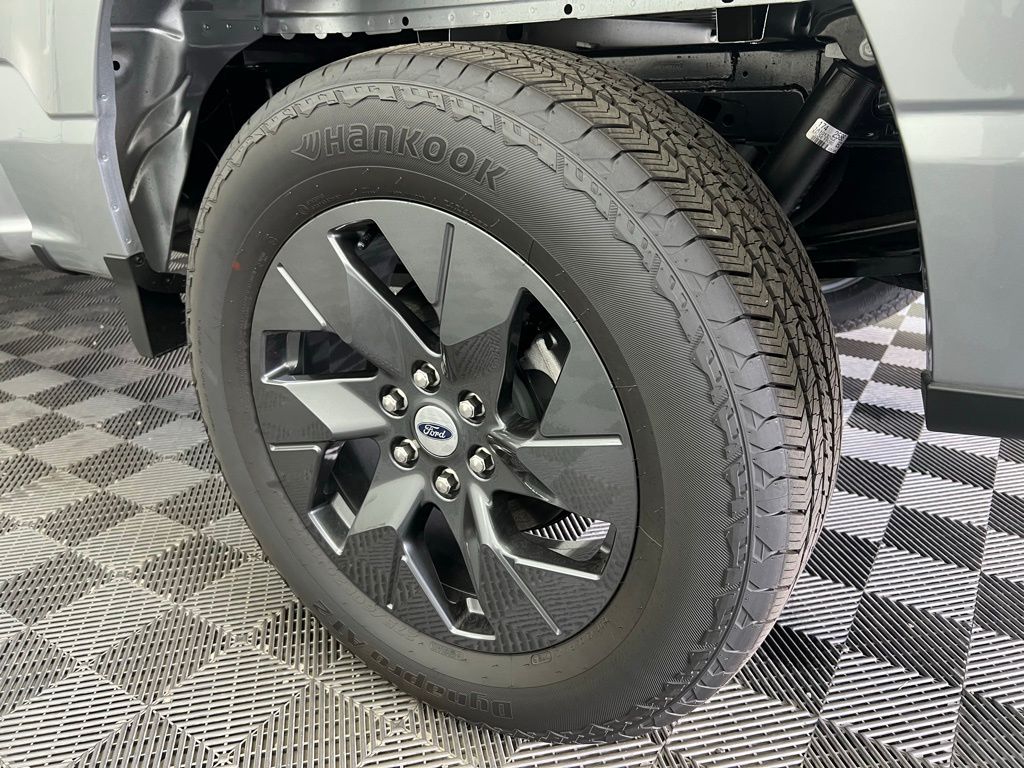 2025 Ford F-150 STX photo 31