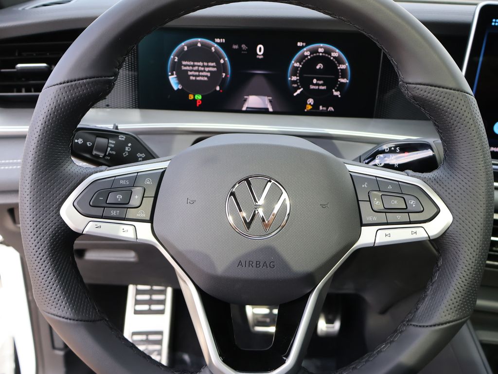 2025 Volkswagen Tiguan SE R-Line Black photo 29