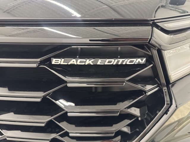 2025 Honda Pilot Black Edition photo 2