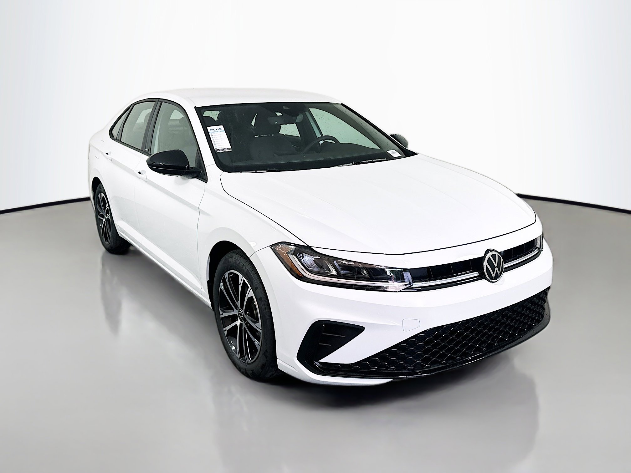 2025 Volkswagen Jetta Sport photo 3