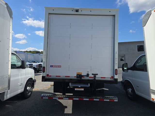 2025 Gmc Savana Cutaway 3500 photo 4