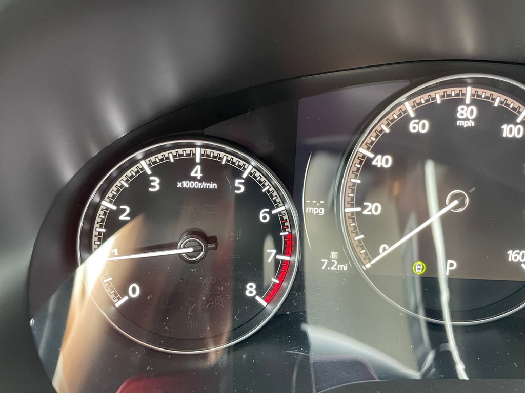 2025 Mazda CX-50 2.5 S Preferred photo 2