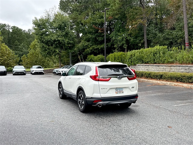 2018 Honda CR-V Touring photo 3